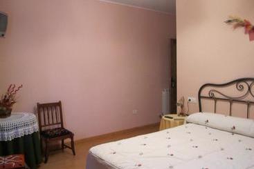 فندق Rural El Molinero De Santa Colomba De Somoza