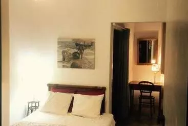 Alberg Barrio Boutik Hostal Long Stays