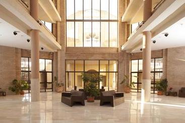 هاستل La Florida