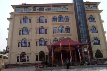 فندق Dichang Resorts