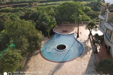 Svinns Dwarkadhish Resort