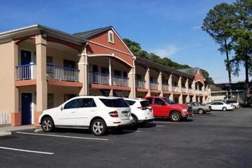 مُتل Budget Lodge