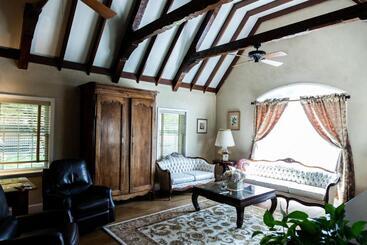 مبيت وإفطار The Fillmore Inn