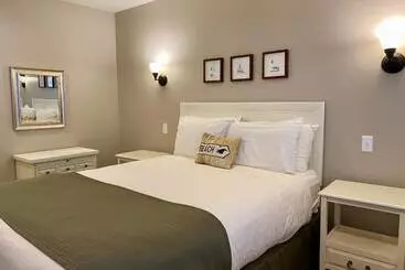 Hotel Lighthouse Inn