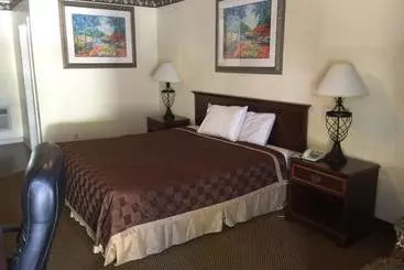 Motelli Deluxe Inn Statesboro