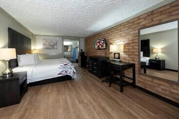 فندق على الطريق Red Roof Inn Monroe