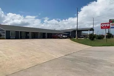 モーテル Southern Inn And Suites Pearsall