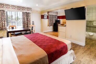 モーテル Aqua Venture Inn