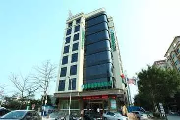 هتل Greentree Inn Danshui