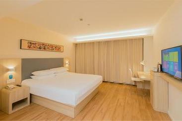 فندق Hanting  Qingdao Chengyang Liuting Airport