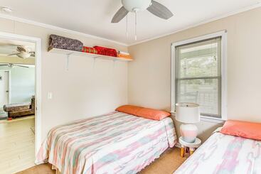 بيت ريفى Charming Shallotte Home ~ 4 Mi To Ocean Isle Beach