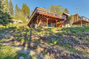 コテージ Harrison Home W/ Grill & Lake Views: Walk To Town!