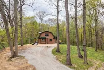 Mökkimajoitus Family Friendly Milton Home On 14 Acres W/ Hot Tub