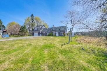 Landhus Winter Harbor Home W/ Acadia National Park Views!