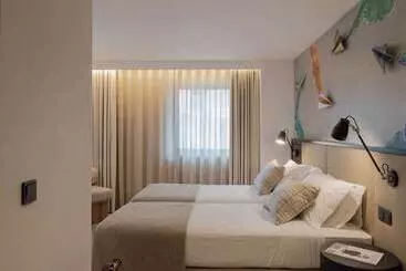 Hotelli Ibis Styles Lisboa Aeroporto