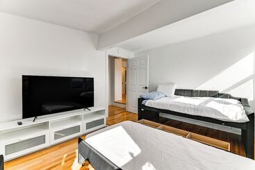 별장 Loon Lake Home W/ Private Boardwalk & Dock