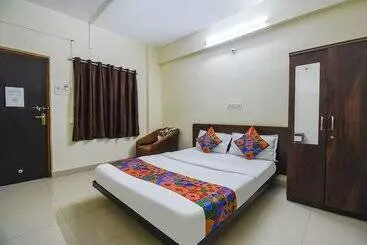 Hotel Fabexpress Shri Krishna