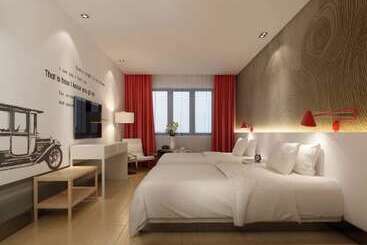 Otel Fu'an City Orient