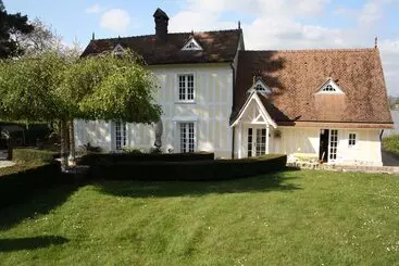 Pansiyon La Boisselière Sur Seine