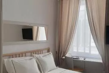 پانسیون Engineer Lane House