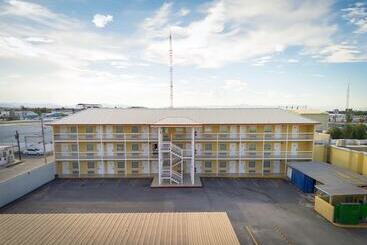 Hotel Express By Las Misiones