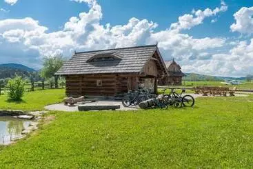 Majatalo Penzión Malý Majer Podlesok