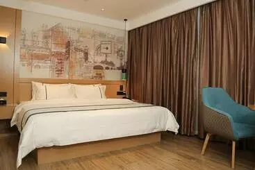 ホテル City Comfort Inn Maoming Binhai New Area Diancheng