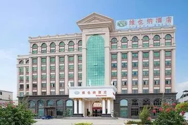 Vienna Hotel Guangdong Chaozhou Chaoshan High Speed Railway Station