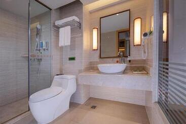 Vienna Hotel Haikou Wanda Plaza