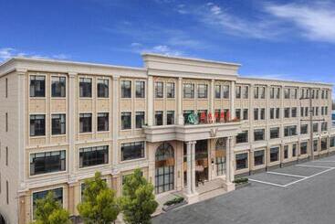 Vienna Hotel Shandong Jimo District Ancient City Hot Spring