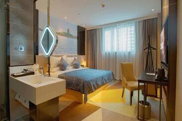 Chonpines Hotel·s Liaocheng City Centre Wuxing Department Store