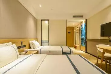 Hotelli City Comfort Inn Suizhou Railway Station