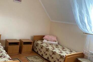 فندق кирданська садиба