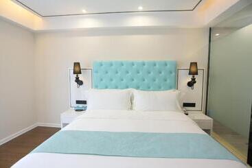 Hotel Xana Lite Anqing Yuexi Swan Squre Branch