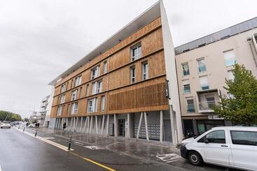 מלון דירות Uxco Le Spot