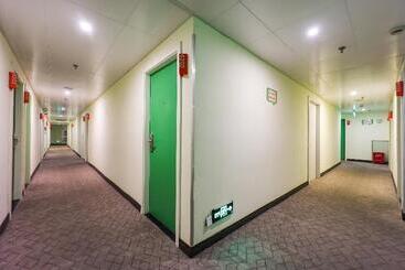 فندق Hi Inn Shanghai Songjiang Baichi