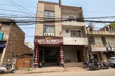 Oyo Hotel Ska Hometel