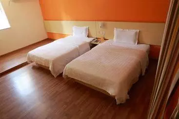 Hotelli 7days Inn Xiamen Jimei University Shigu Road