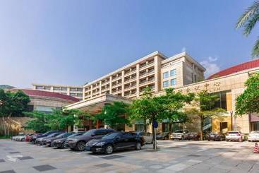 בית מלון כפרי The Lotus Villa