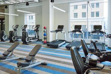 فندق Element Austin Downtown