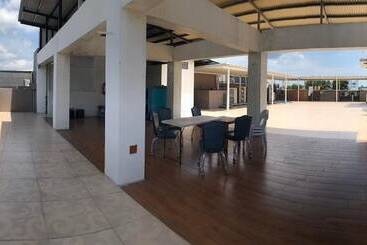 فندق Golden Gate Suites