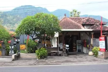 Pensão Pande Guest House
