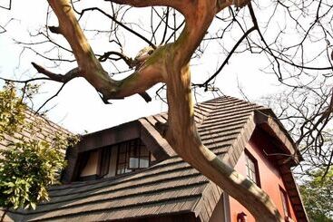 بنسيون Woodpecker Inn