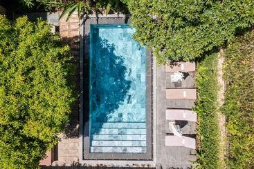 هتل 9station Hostel & Bar Phu Quoc