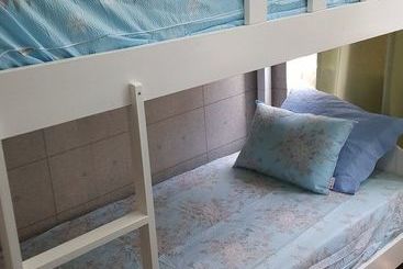 Melaka In Seoul & Cook Guest House  Hostel