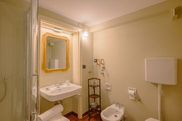 هتل Palazzo Mantua Benavides Suites & Apartments