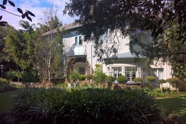 Pension ça Ira Wellness Retreat