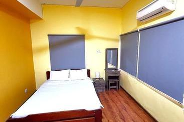 Fat Rhino Hostel