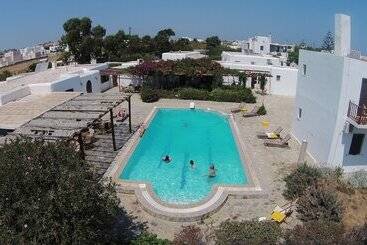 アパートホテル Arokaria Seaside