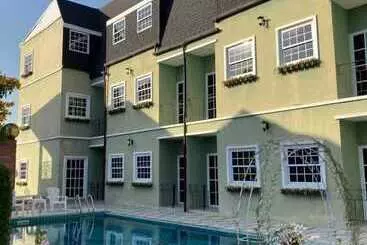 هتل Na Banmae Resort